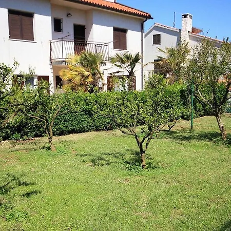 Apartman With A Parking Space Pjescana Uvala, - 2219 Póla