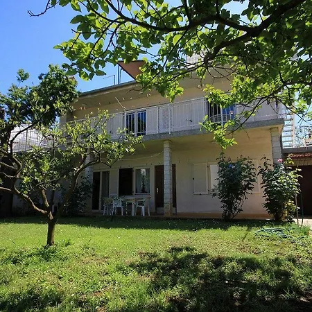 Apartman With A Parking Space Pjescana Uvala, - 2219