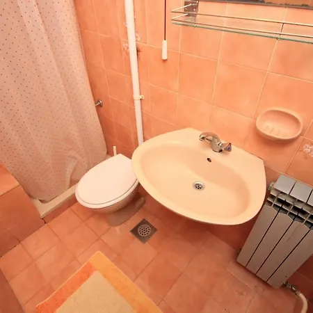 Apartman With A Parking Space Pjescana Uvala, - 2219 Póla